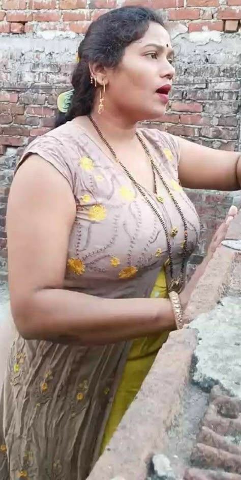 daniel hadera recommends aunty huge tits dana wark add aunty huge tits photo