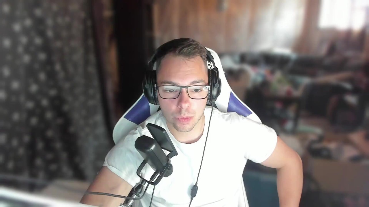 brandon delacruz add Big pussy tube photo