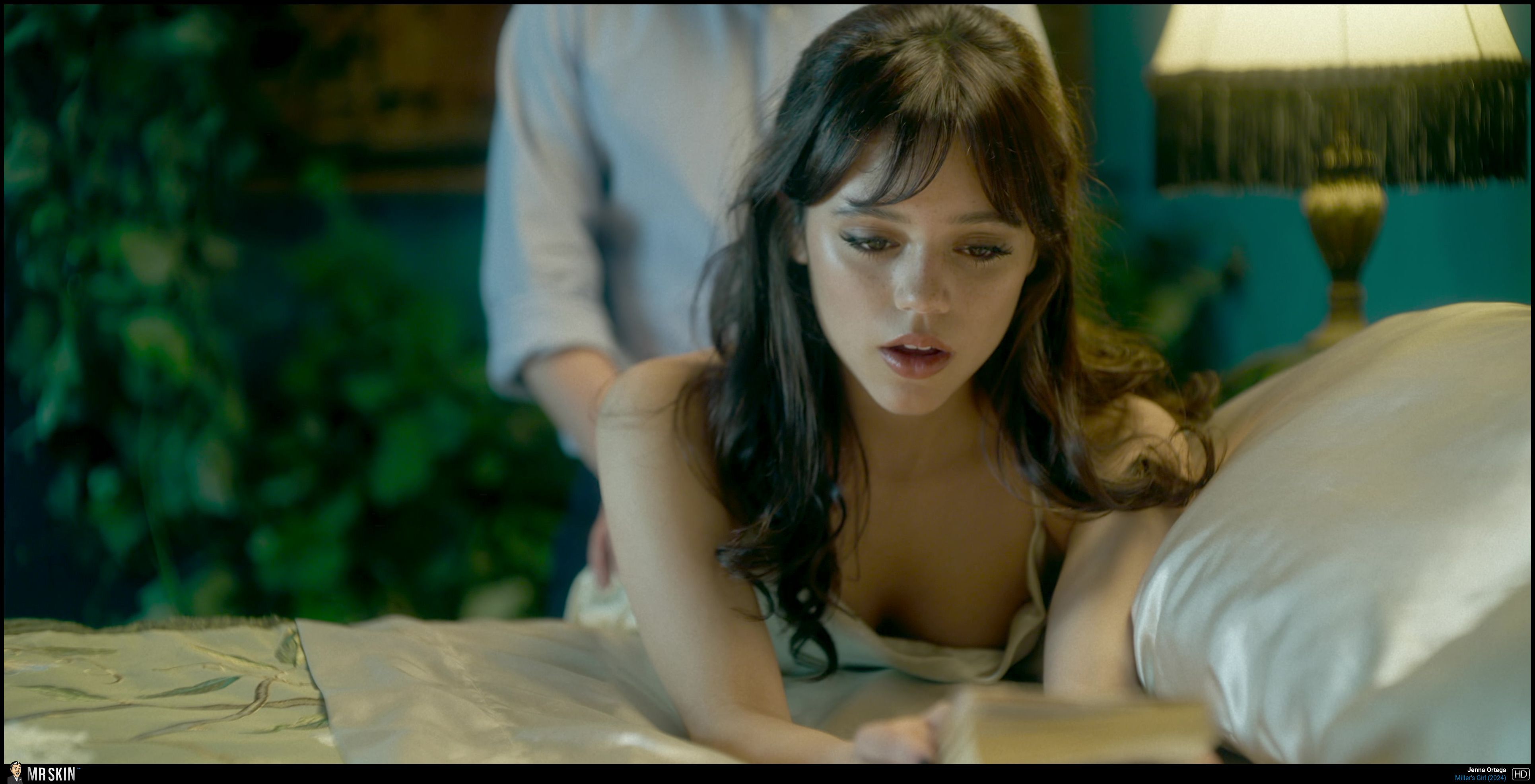 Mia Goth Boobs hot latina fucked metart bdsm