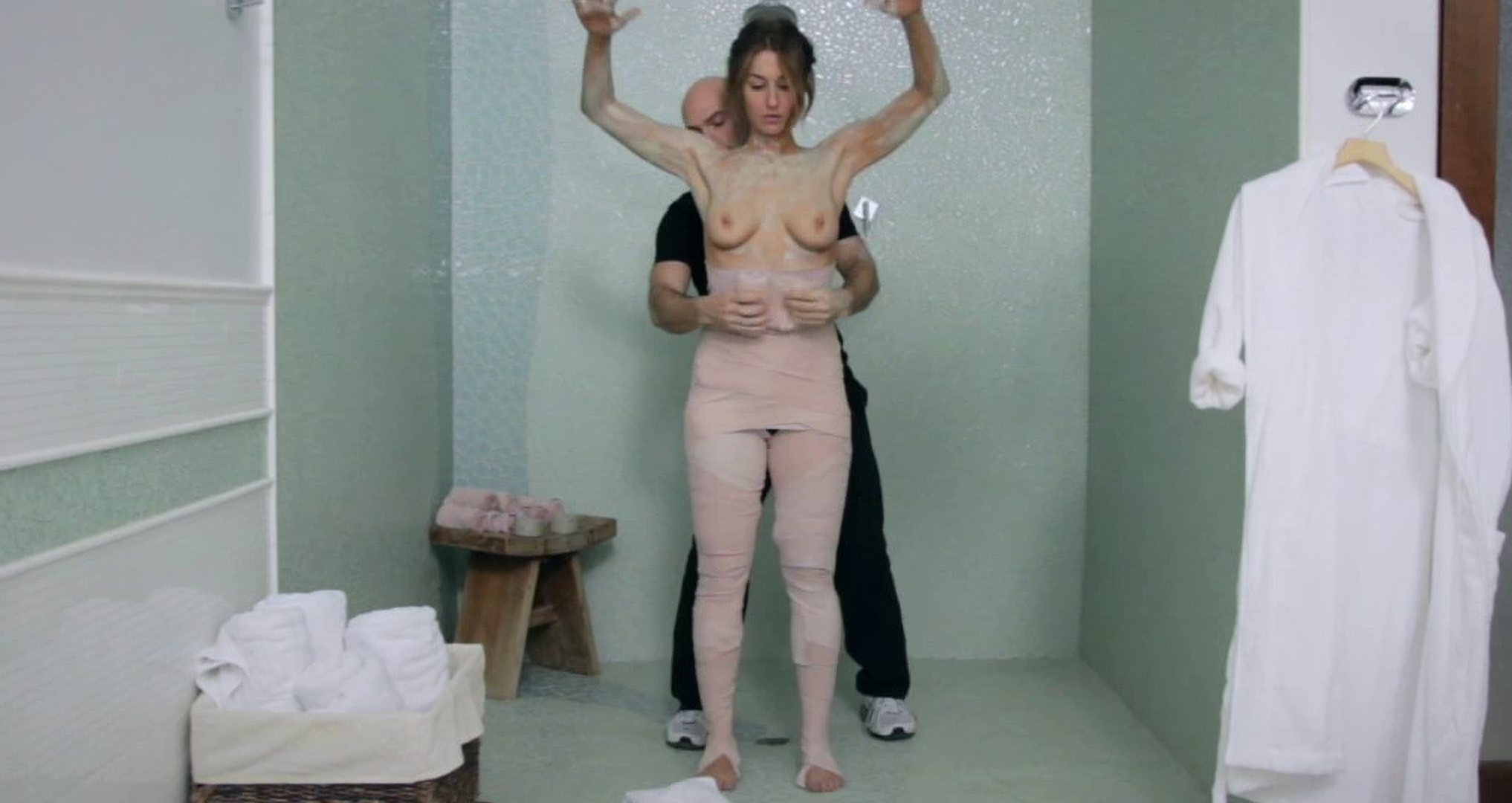 blue thirtytwo add kat foster nude image