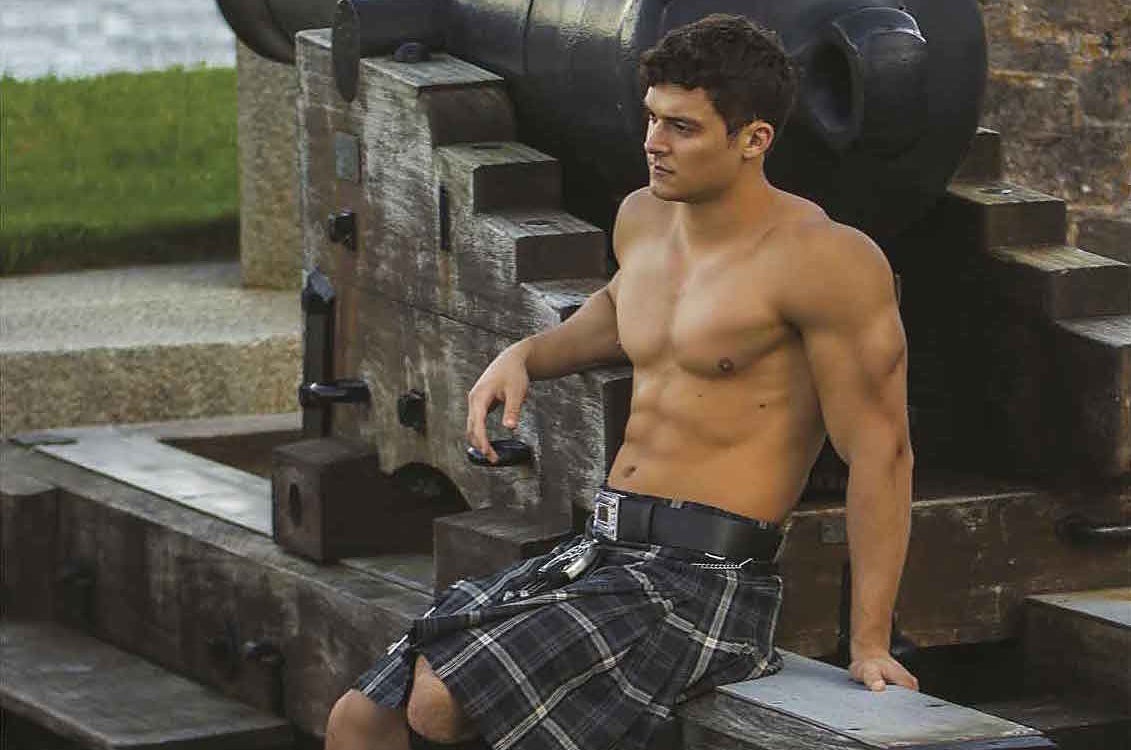 anita f add nude men in kilts image