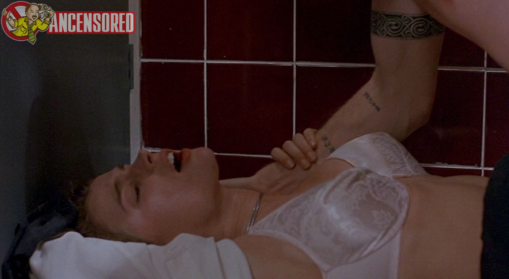 ayodeji fakeye add julia ormond nude photo