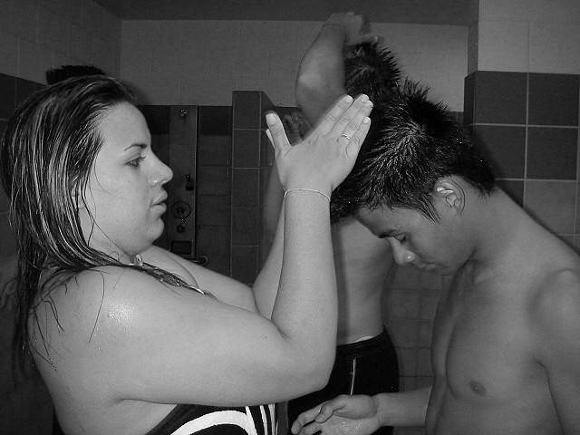 chelsea gross add coed shower scene photo