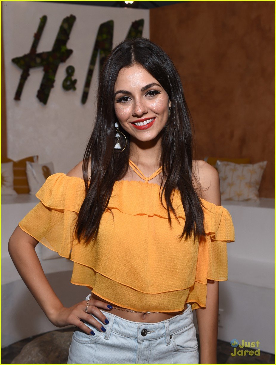 chef toby add sexy victoria justice photo