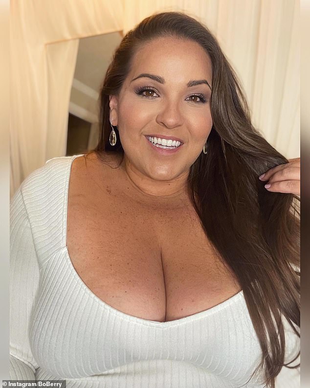 danielle mendola add big curvy olivia onlyfans photo