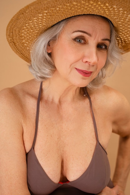 braulio lopez add big tit older image
