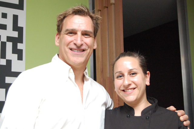 cris lopera add arielle ferrara photo