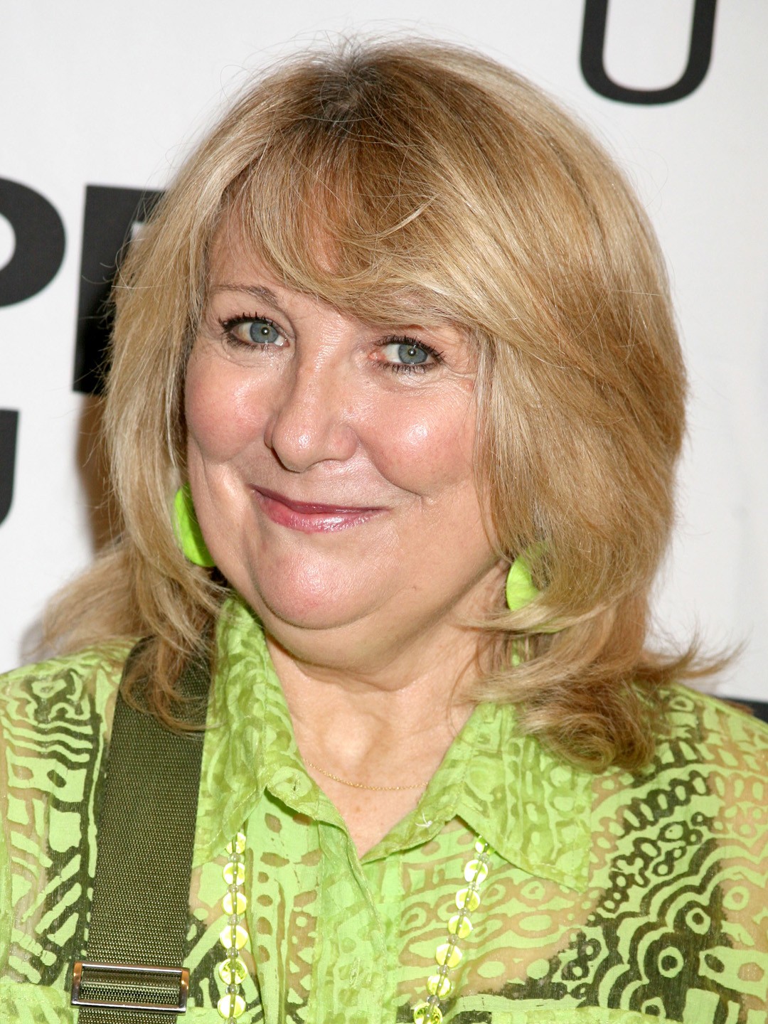 banota rewsha add teri garr nude photo