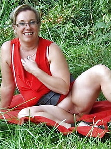 andria keiser add mom naked outside photo
