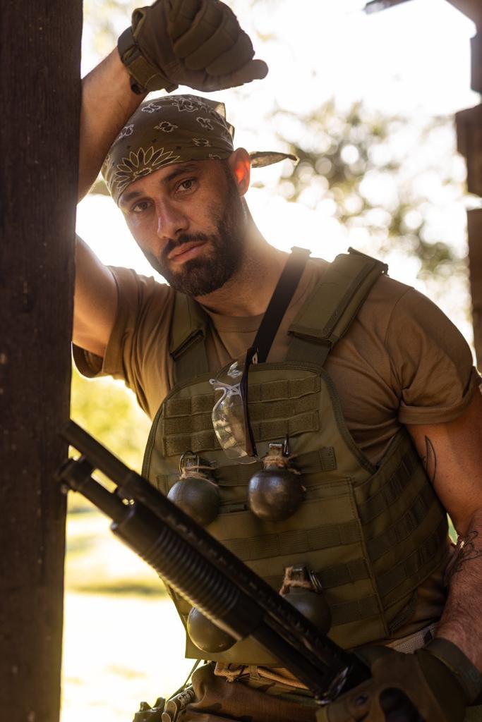 ameer hakeem add dpxxx military photo