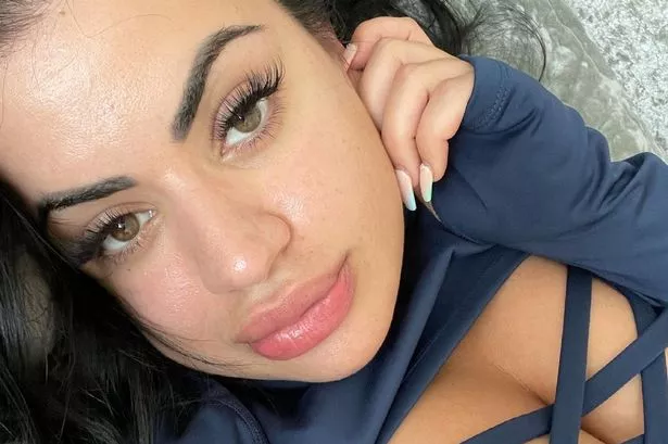charlotte muse add lissa aires photo