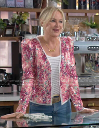 denise carragher add sharon pink photo