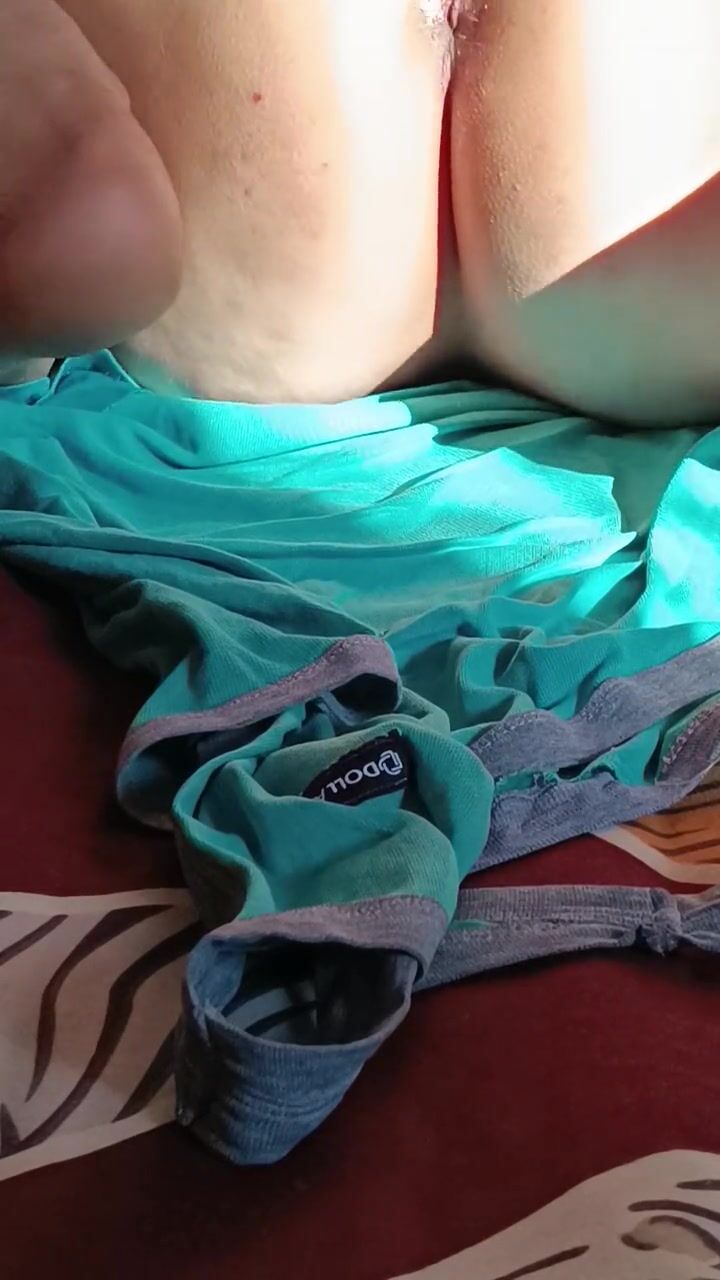 constance gee add desi squirt image