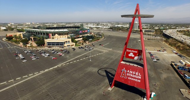 ahmed metaeb add pov angels photo