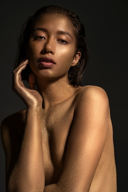 csaba kovacs add chinese nudies photo