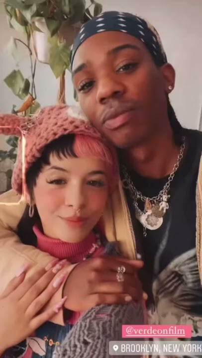 aziz nabeel recommends Girls masturbating live chelsea marie taylor add melanie and her bf photo