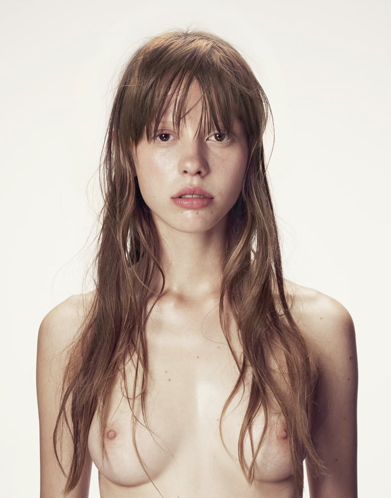 Mia Goth Boobs sony leon maitland ward onlyfans