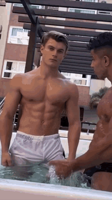 adetunji tajudeen add First time fisted photo