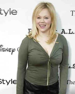 artur mkrtchyan add caroline rhea naked photo