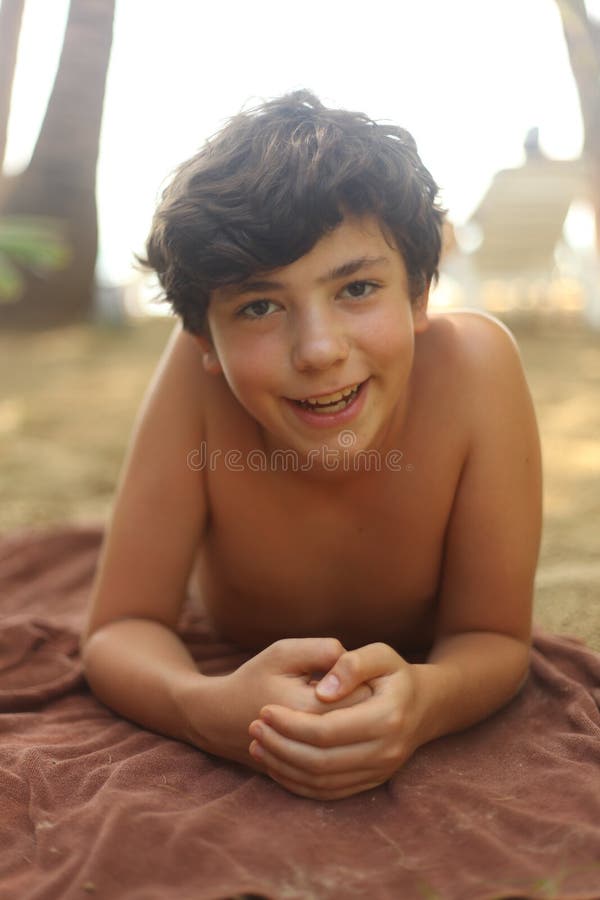 blacky schwarz recommends Alex taylor nude brian urbaszewski add toppless teens photo