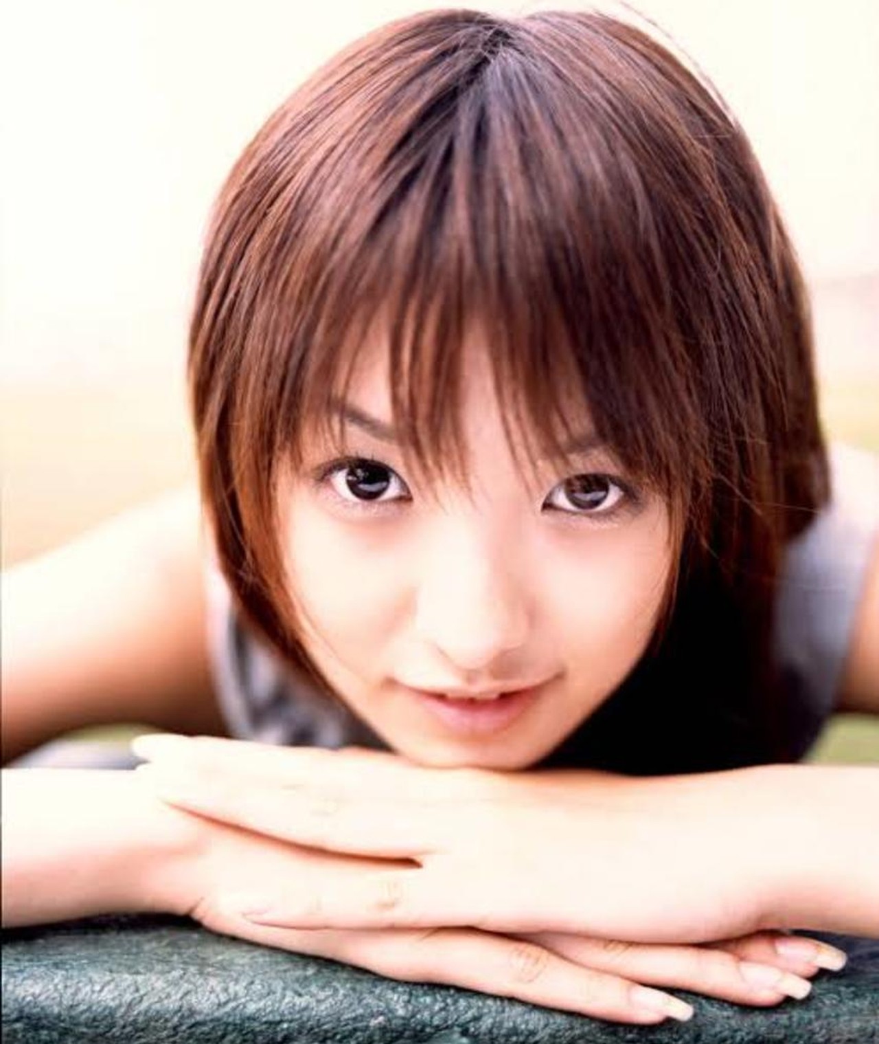 annie grinter add akina hara image