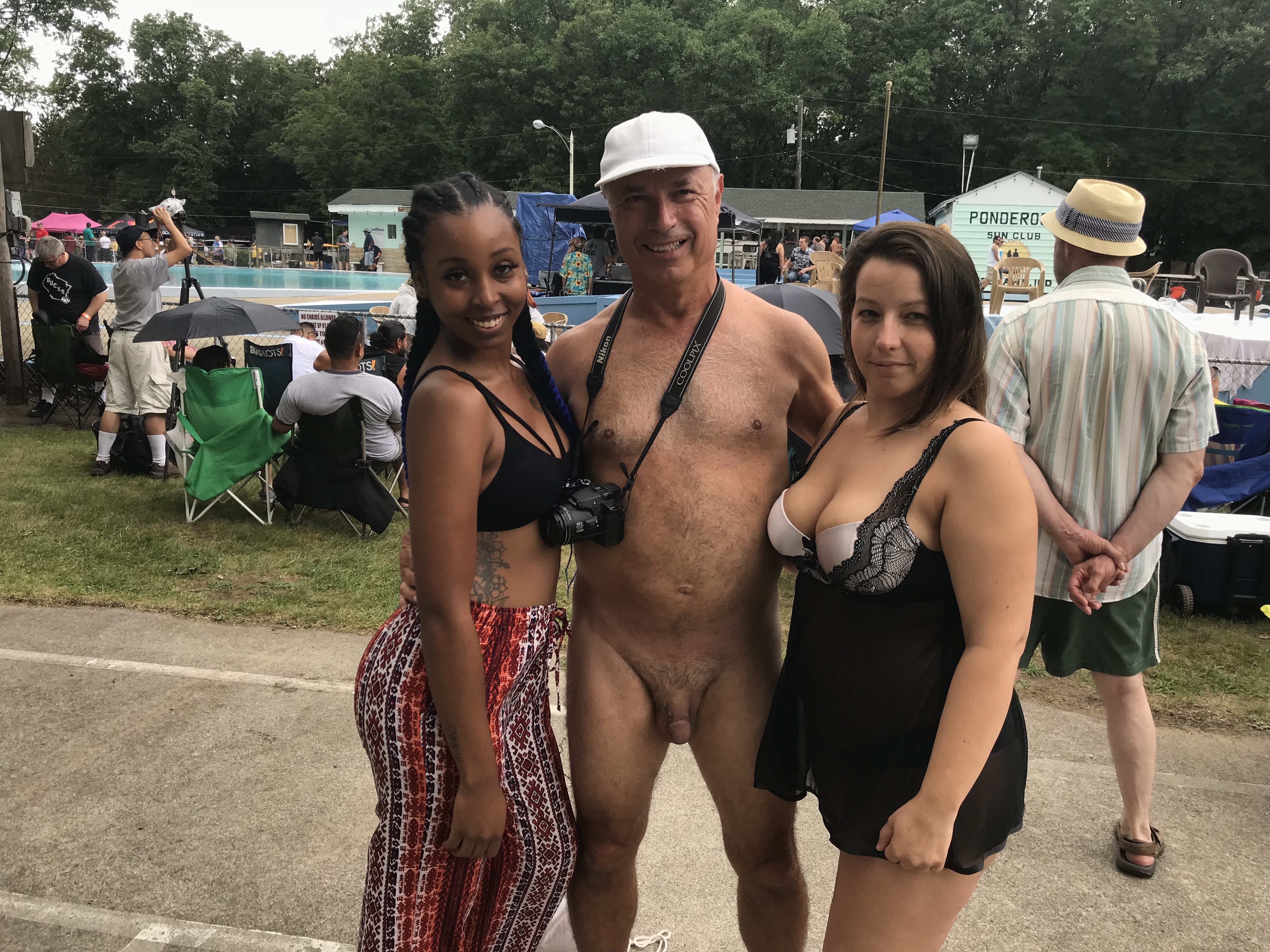 alex oja add Amatuer bisex porn photo