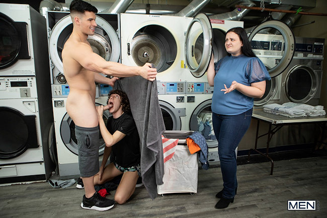 cierra bond add fucking in a laundry mat photo