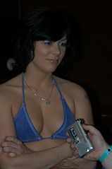 donna sieg add jezebelle bond photo