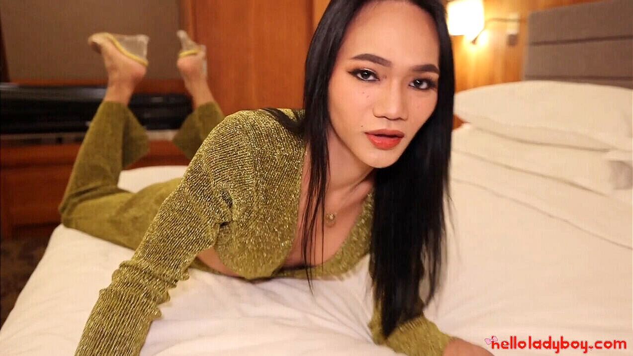 brenda elmer add kinky thai photo