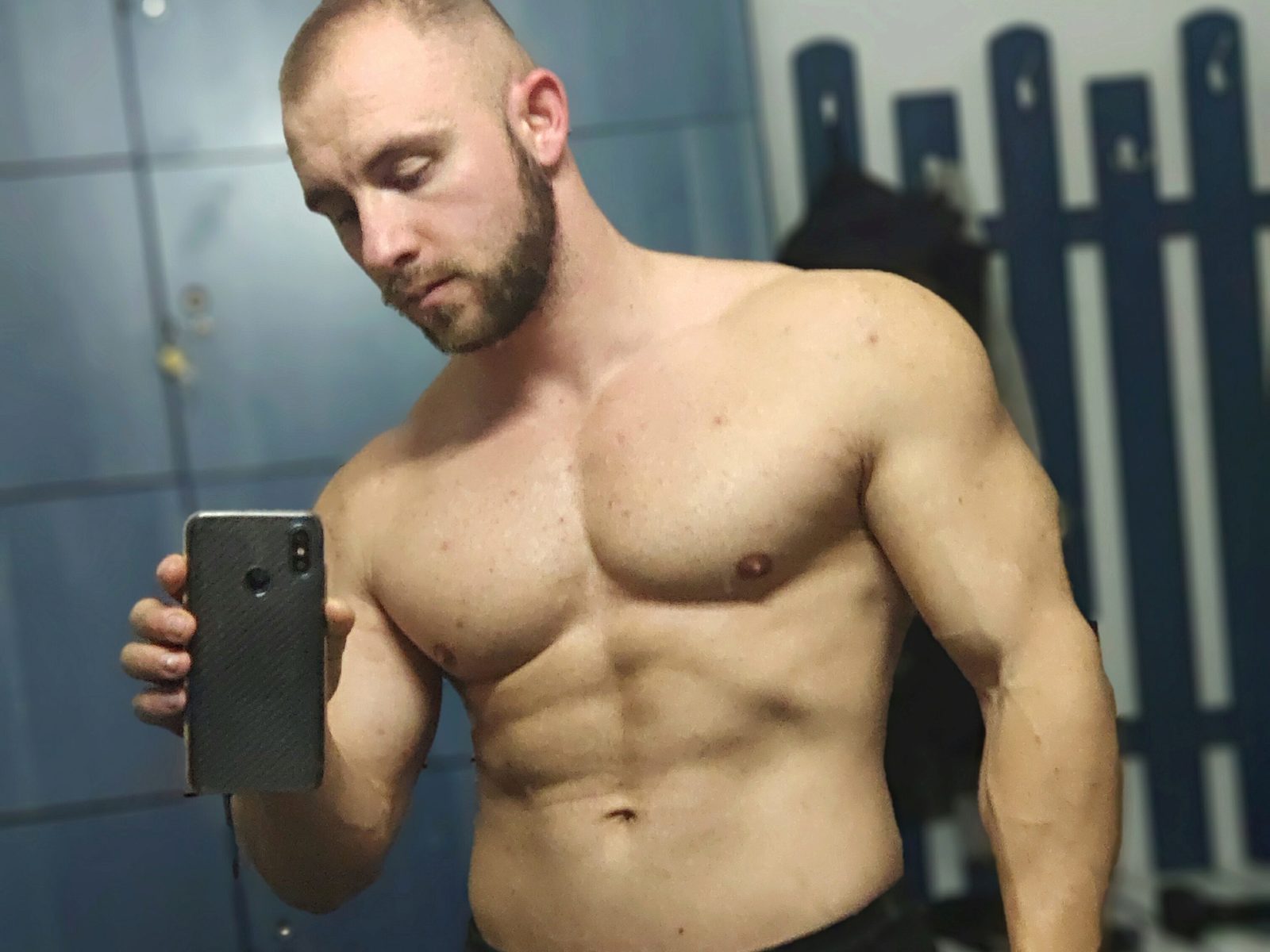 ben broomhead add nude cam men photo