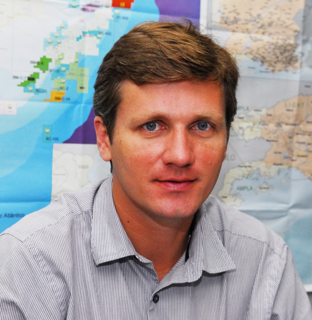 brad overman add paulo massa image