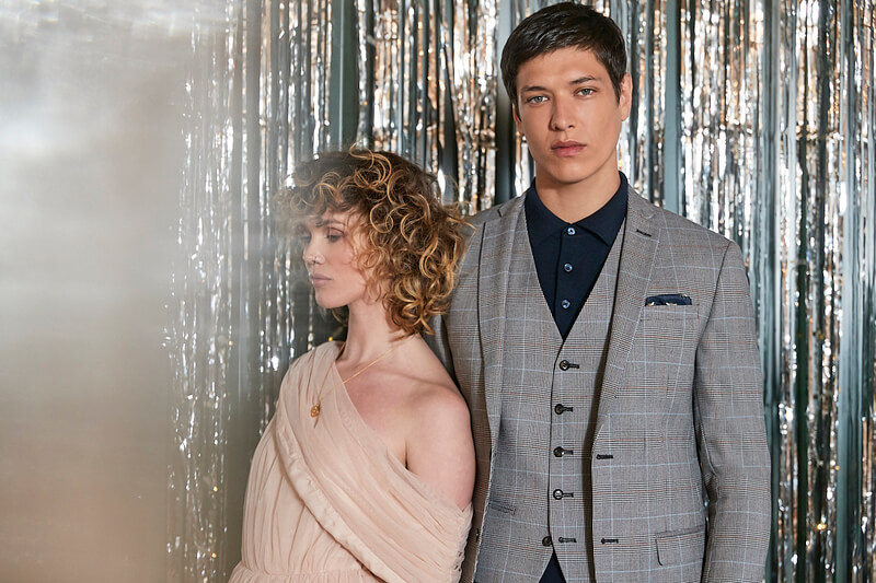 barbara mullings add prom hub photo