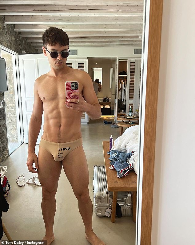 claudio daniels add tom nude photo